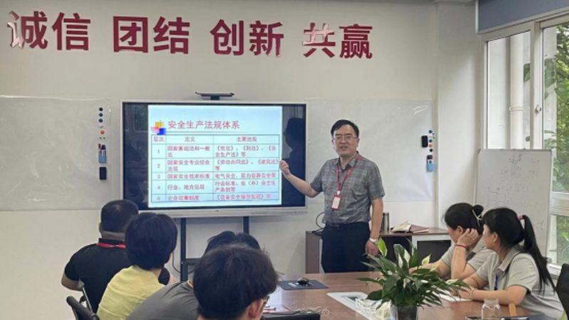 揭秘成人教育中的有效教学方式，助你高效提升